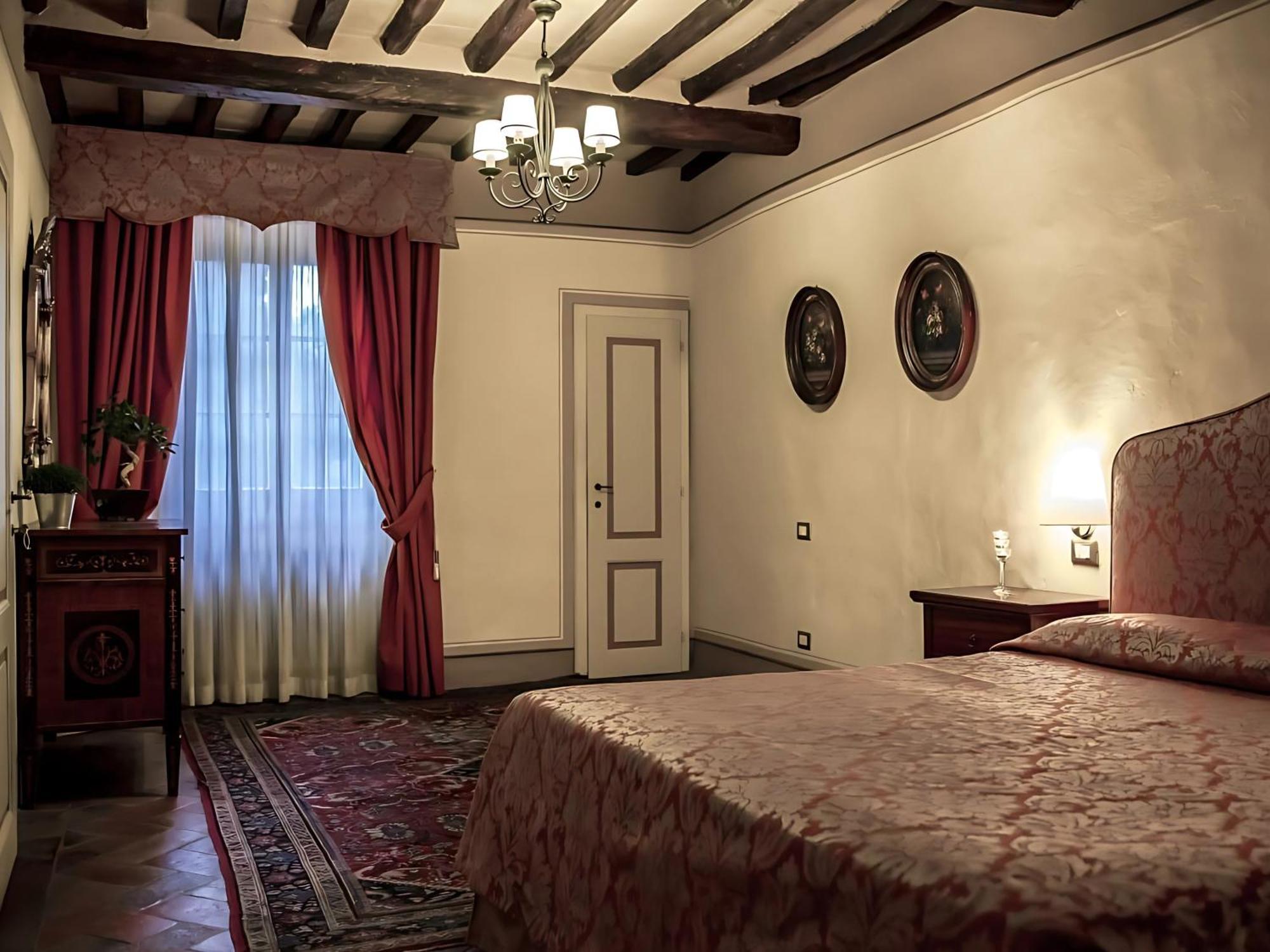 Locanda Il Pino San Gimignano Quarto foto